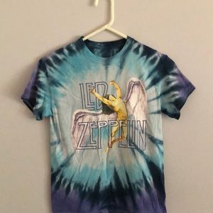 vintage led zeppelin band tee!